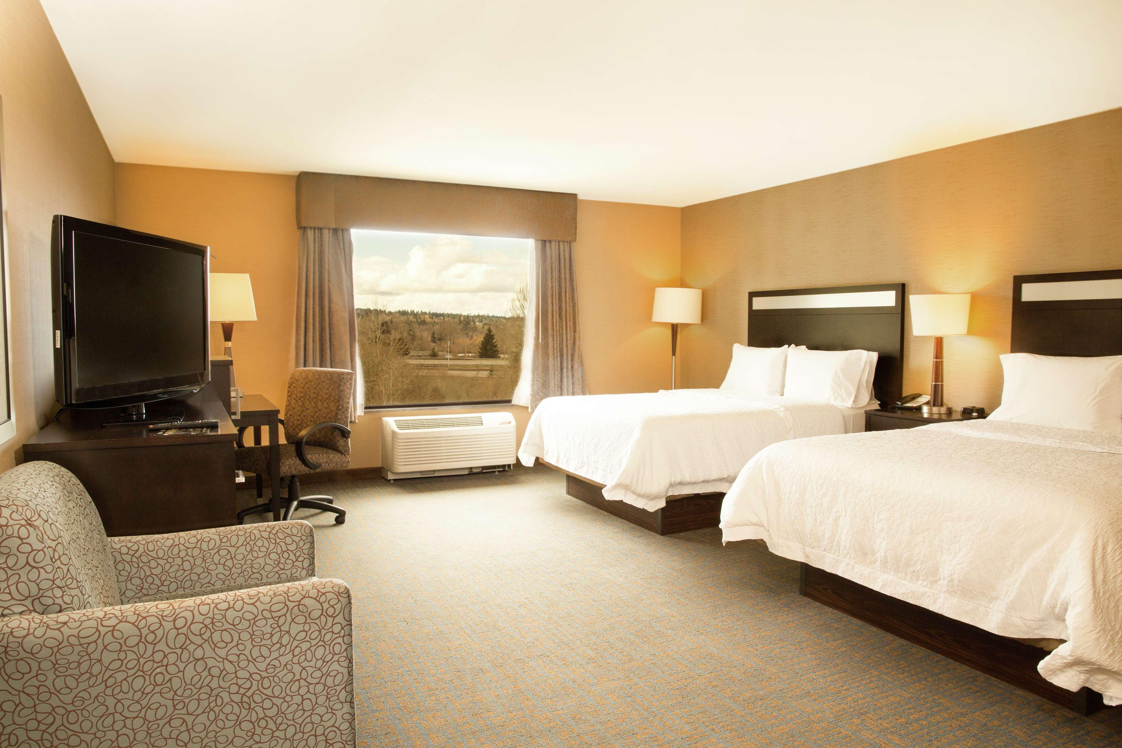 Hampton Inn & Suites Tacoma/Puyallup Exterior photo