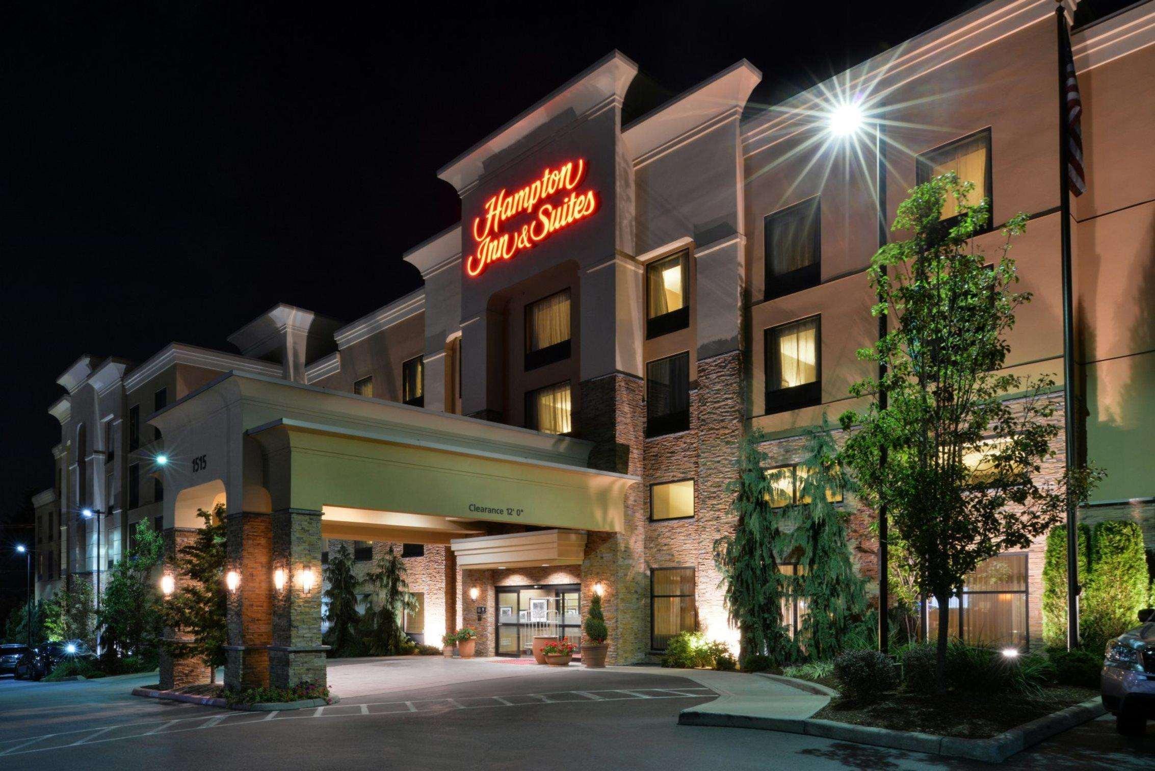 Hampton Inn & Suites Tacoma/Puyallup Exterior photo