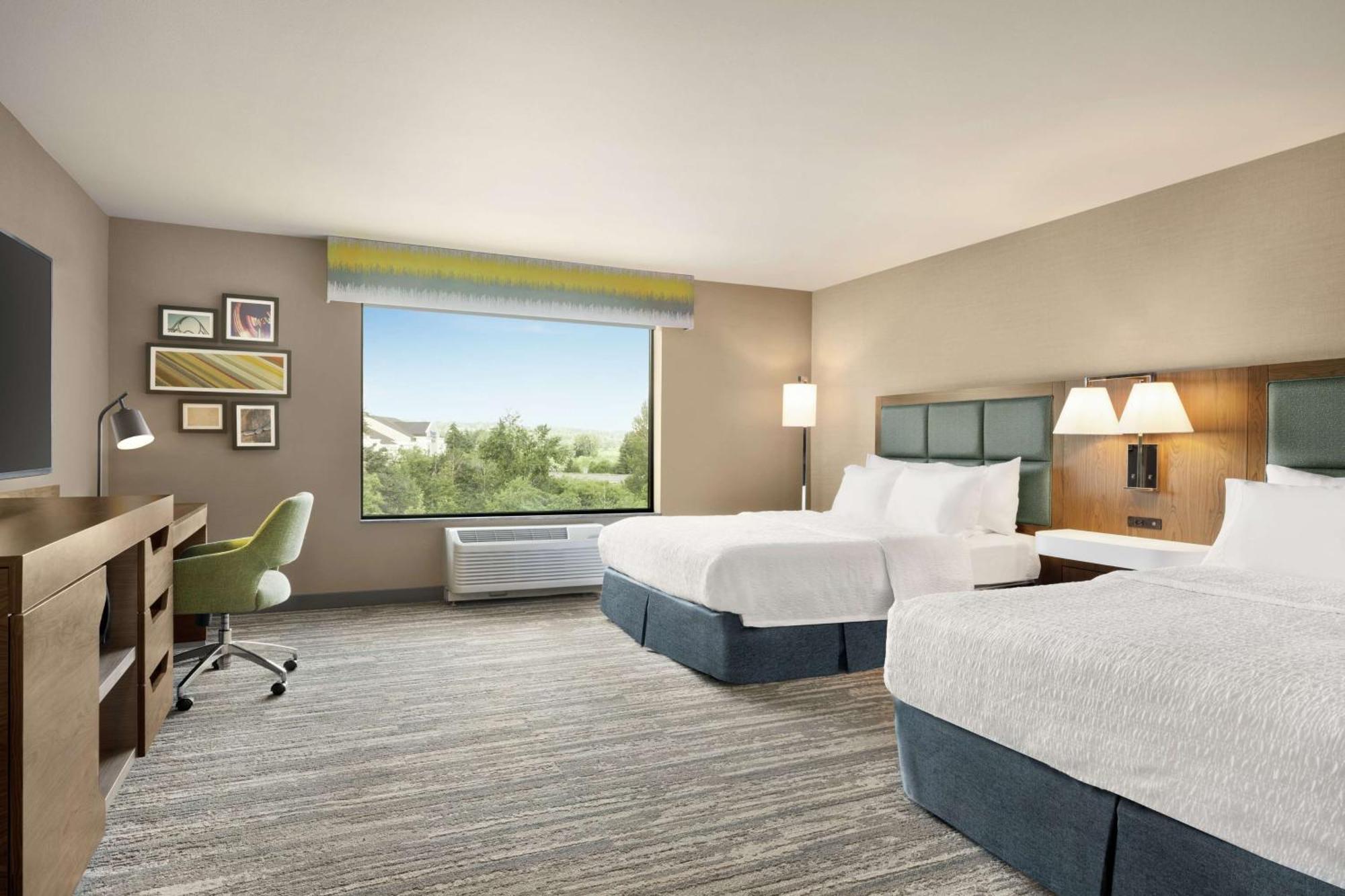 Hampton Inn & Suites Tacoma/Puyallup Exterior photo
